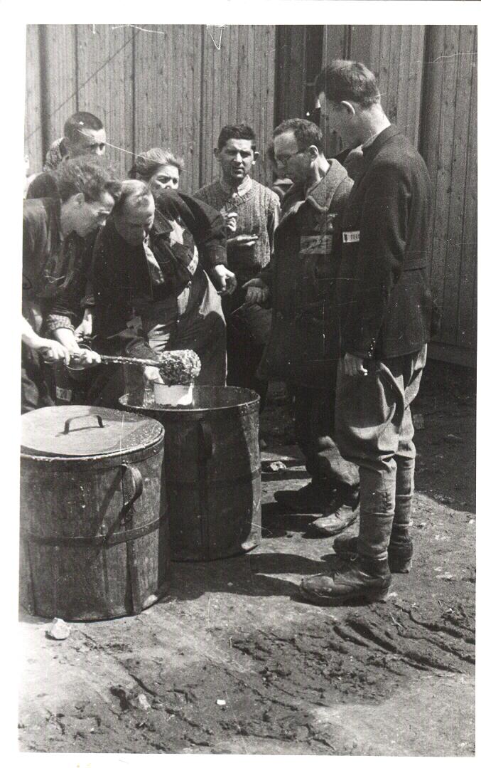 plaszow meal time